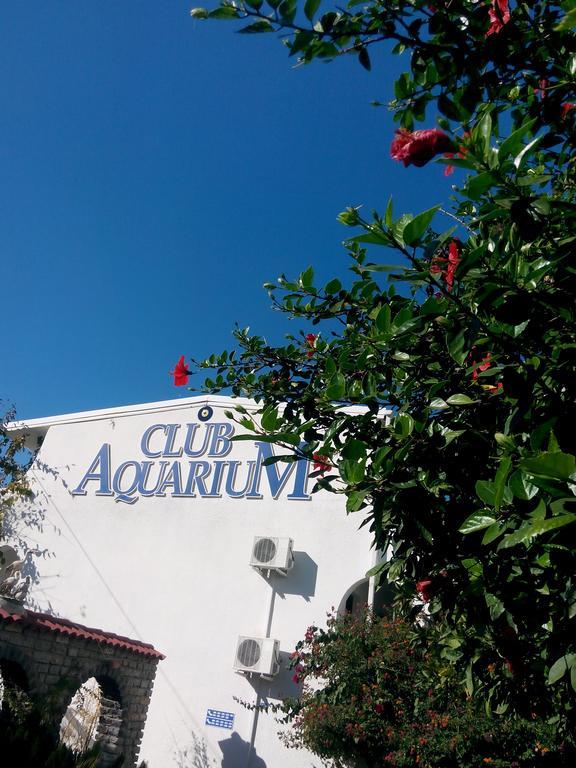 Club Aquarium Hotel Guvercinlik  Exterior photo